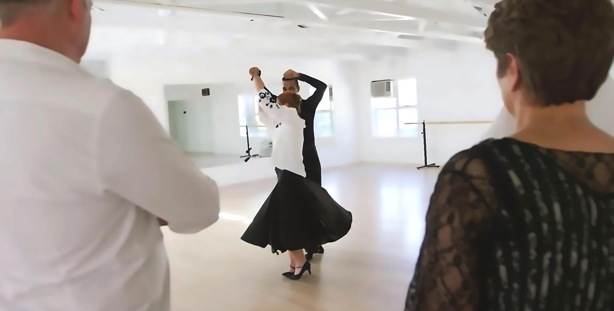 Processo creativo in studio durante la fase di composizione